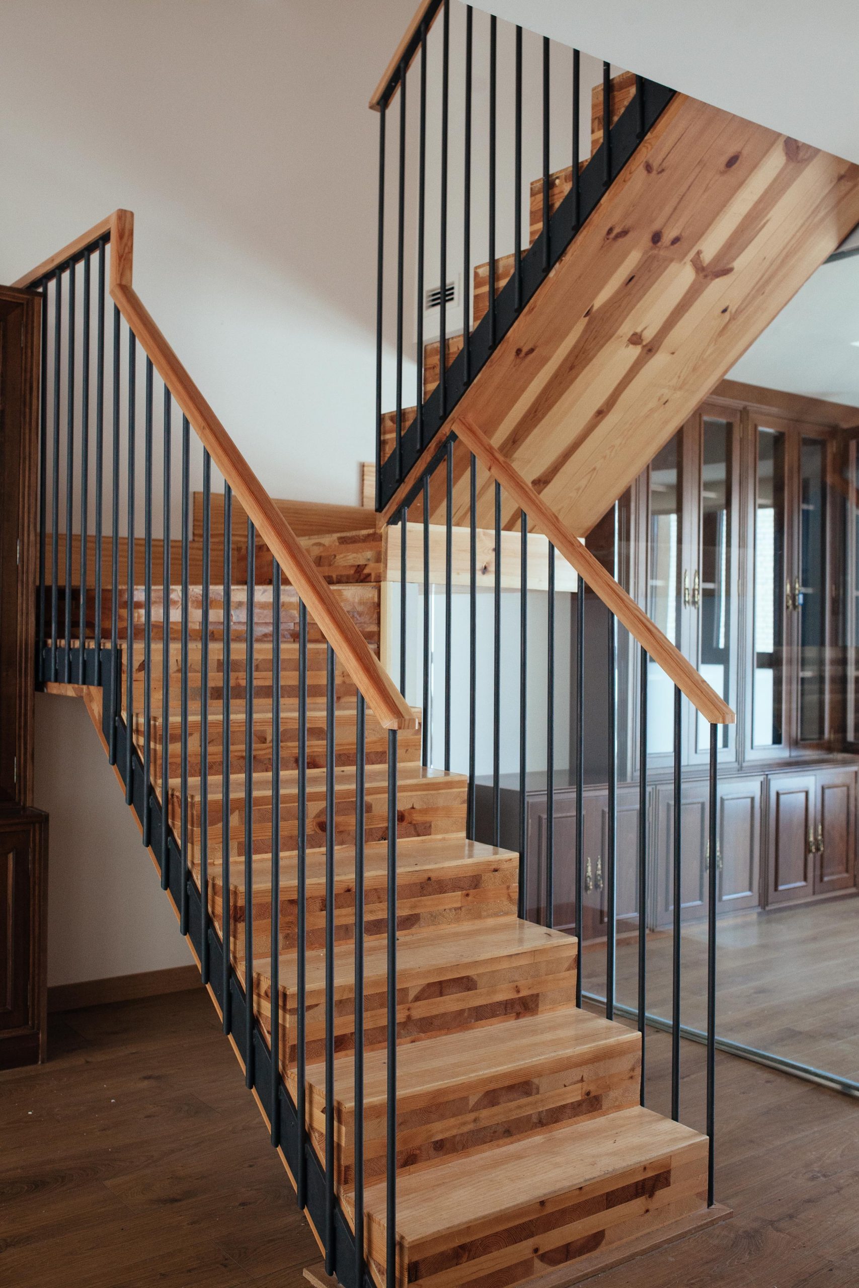 Escaleras de madera interiores